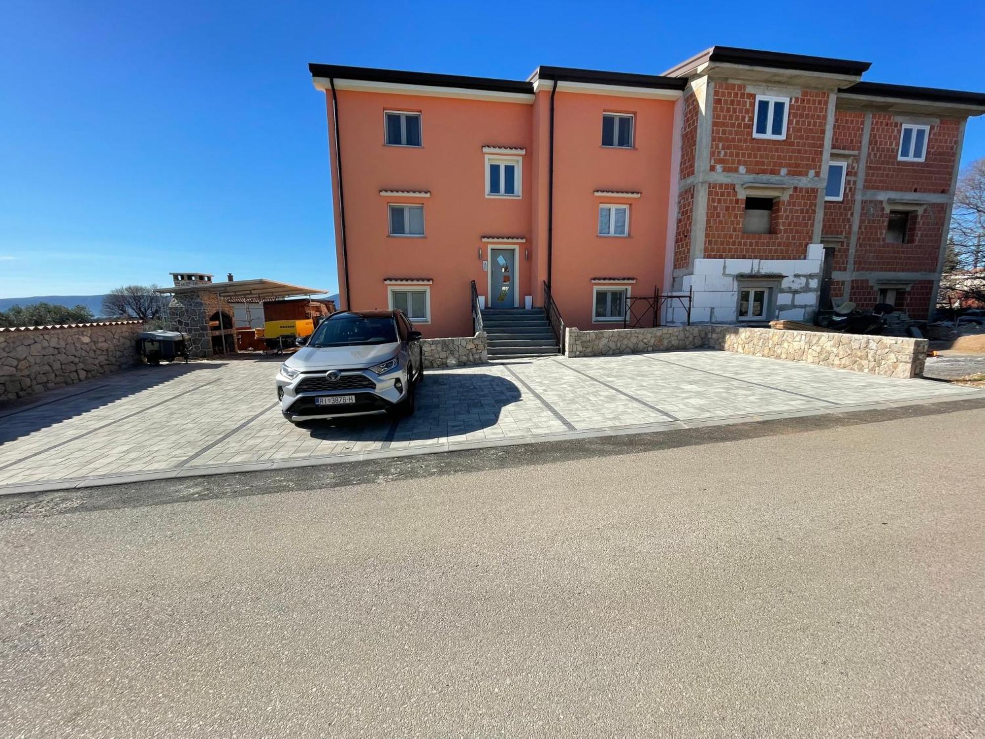 Gallery Apartment In Skrbcici Экстерьер фото